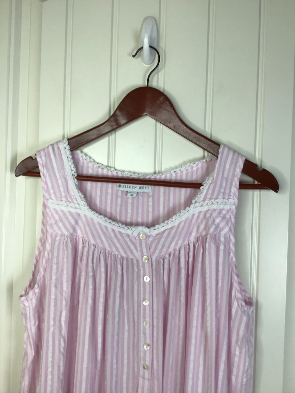 Eileen West Granny Core Sleeveless Nightgown in Pink & White Stripe Size Medium - Picture 3 of 8